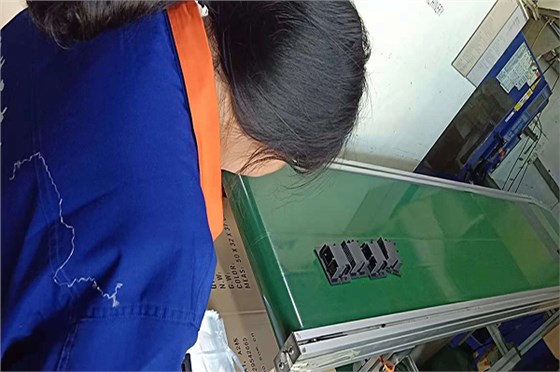 塑膠模具知識&mdash;&mdash;冷除了加衣服，還要注意「加強筋」