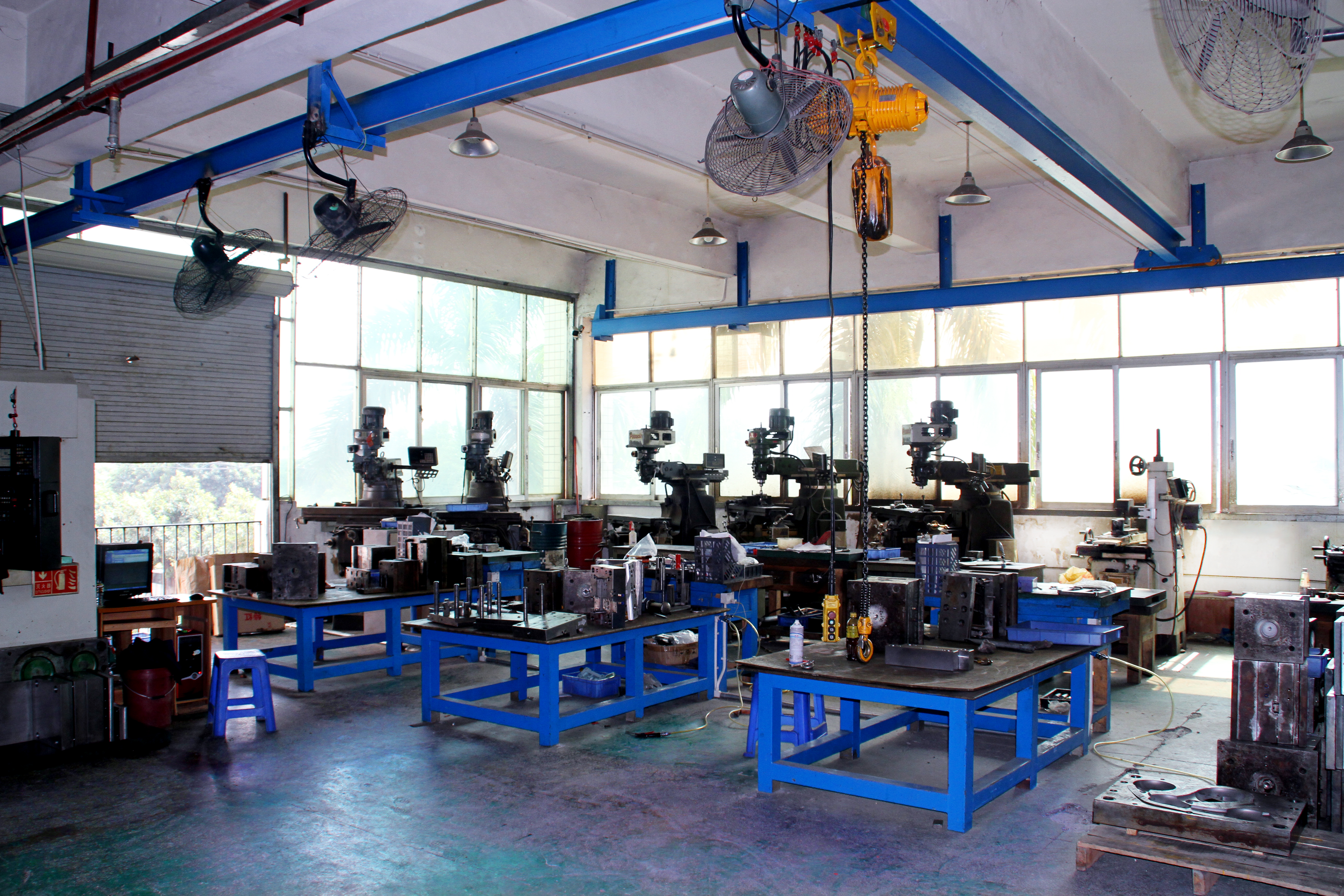 博騰納&mdash;10年專注于藍牙耳機注塑加工,塑膠外殼注塑加工