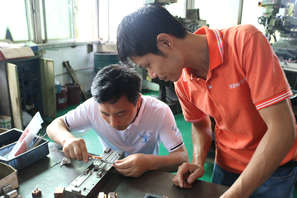 塑膠模具加工廠&mdash;&mdash;專注為客戶打造高品質(zhì)