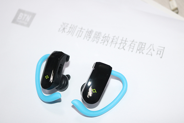 注塑模具制造廠&mdash;&mdash;耳機(jī)外殼用什么材料做出來(lái)才好看？