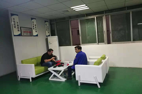 讓人省心注塑模具加工廠&mdash;&mdash;博騰納生產(chǎn)高效，配合默契