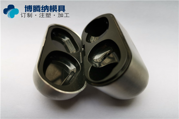 保護版權想私模定制？趕緊找博騰納藍牙耳機模具廠